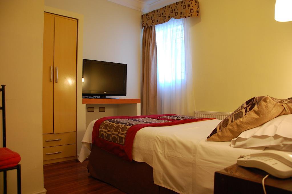 Hotel Plaza Concepción Zimmer foto